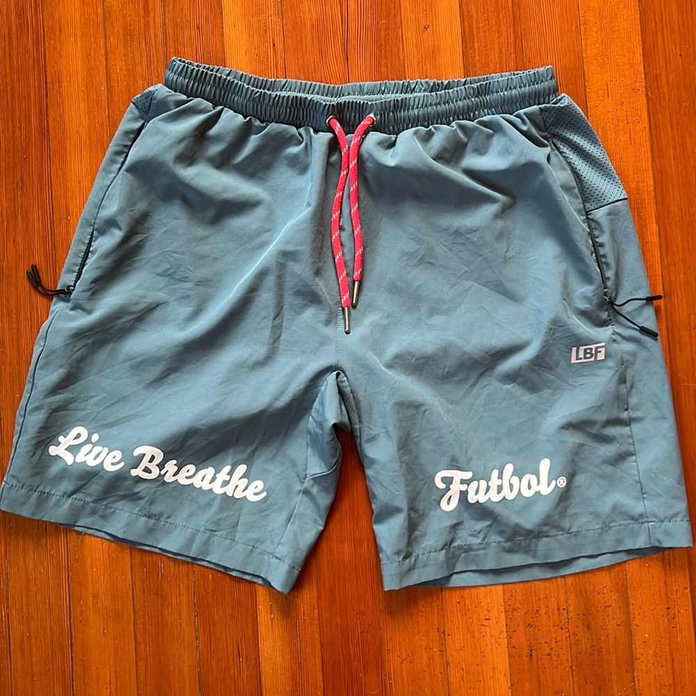Live Breathe Futbol maestro shorts